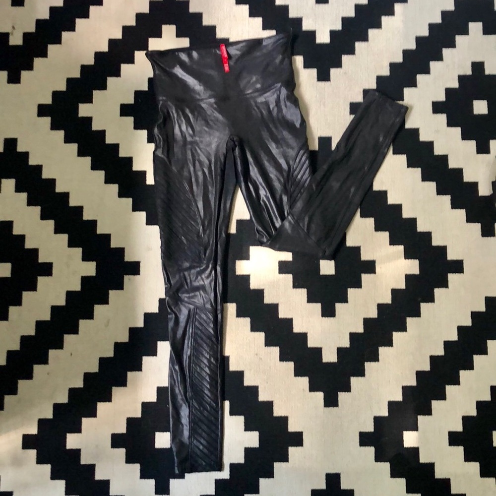 SPANX by Sara Blakely moto leggings